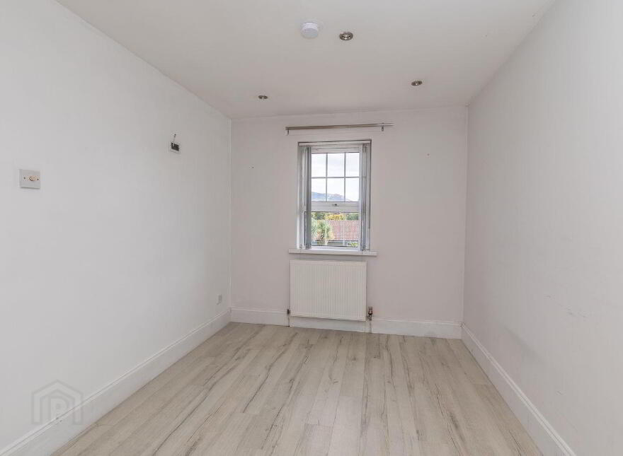 24 Orchard Hill, Warrenpoint, Newry, BT34 3BF