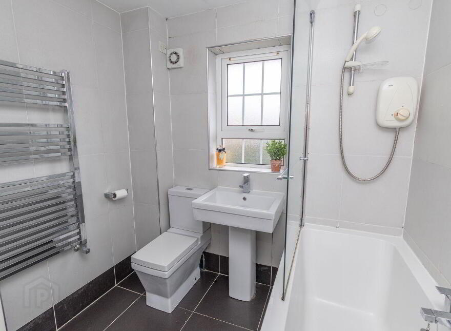 24 Orchard Hill, Warrenpoint, Newry, BT34 3BF