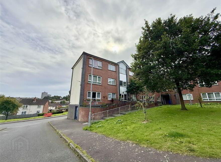 7c Mahee Close, Belvoir, Belfast, BT8 7EP