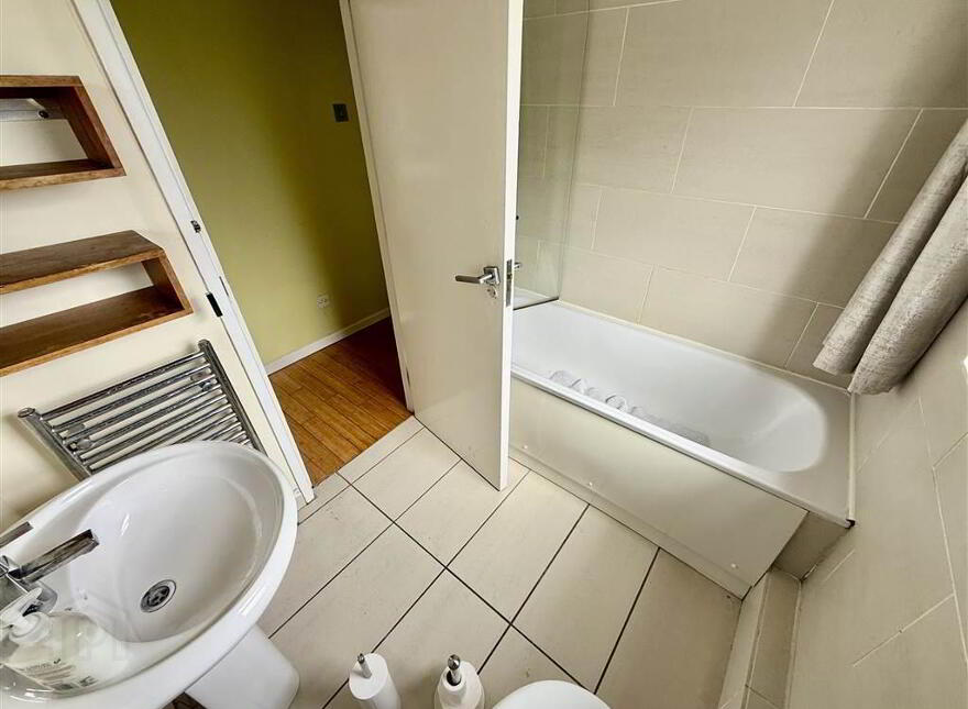 7c Mahee Close, Belvoir, Belfast, BT8 7EP