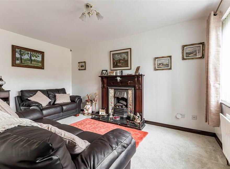 15 Edenvale Meadows, Dunmurry, Belfast, BT17 0EG