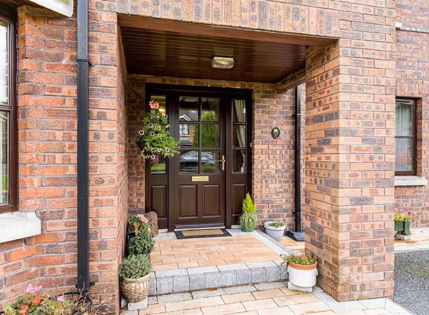 15 Edenvale Meadows, Dunmurry, Belfast, BT17 0EG