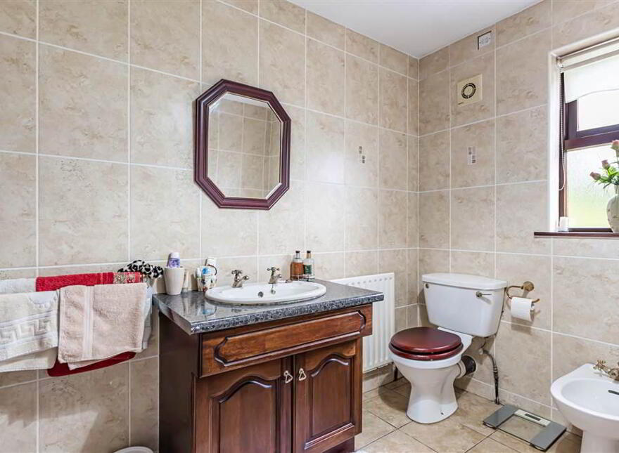 15 Edenvale Meadows, Dunmurry, Belfast, BT17 0EG