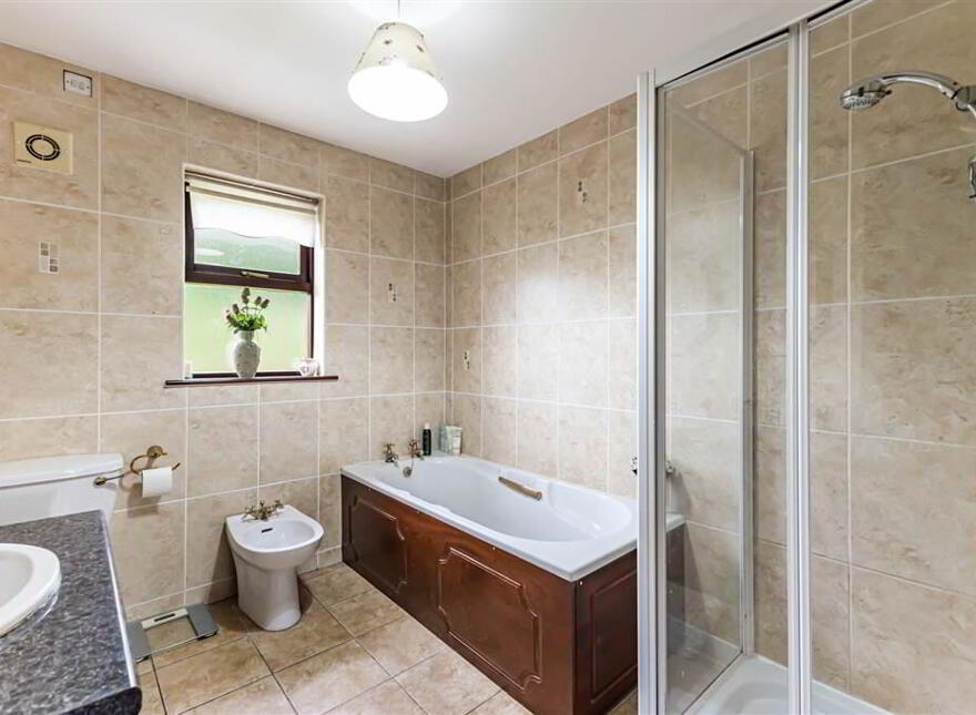 15 Edenvale Meadows, Dunmurry, Belfast, BT17 0EG