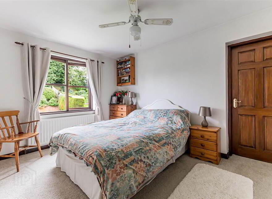 15 Edenvale Meadows, Dunmurry, Belfast, BT17 0EG
