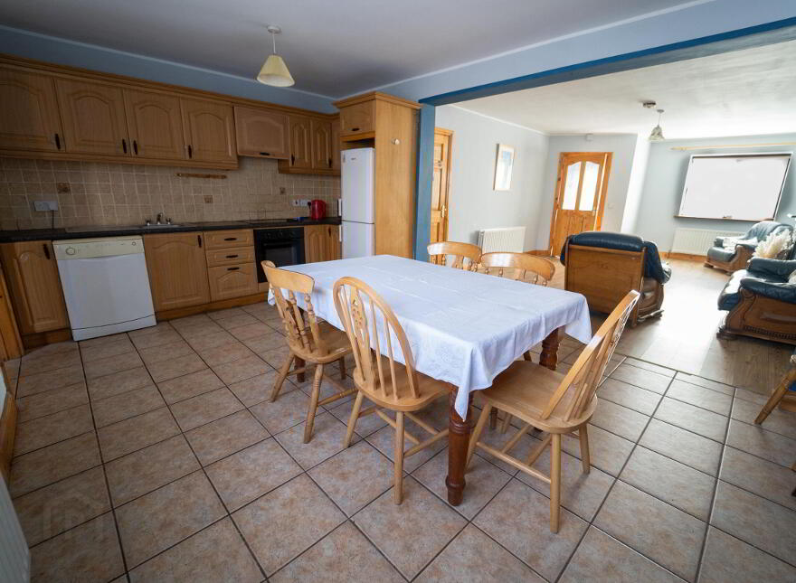 21 Creamery Road, Manorhamilton, F91K7X4