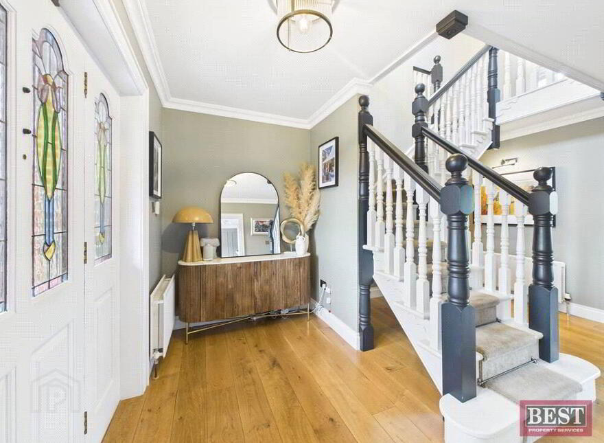 54 Hollywood Grove, Newry, BT34 1BN