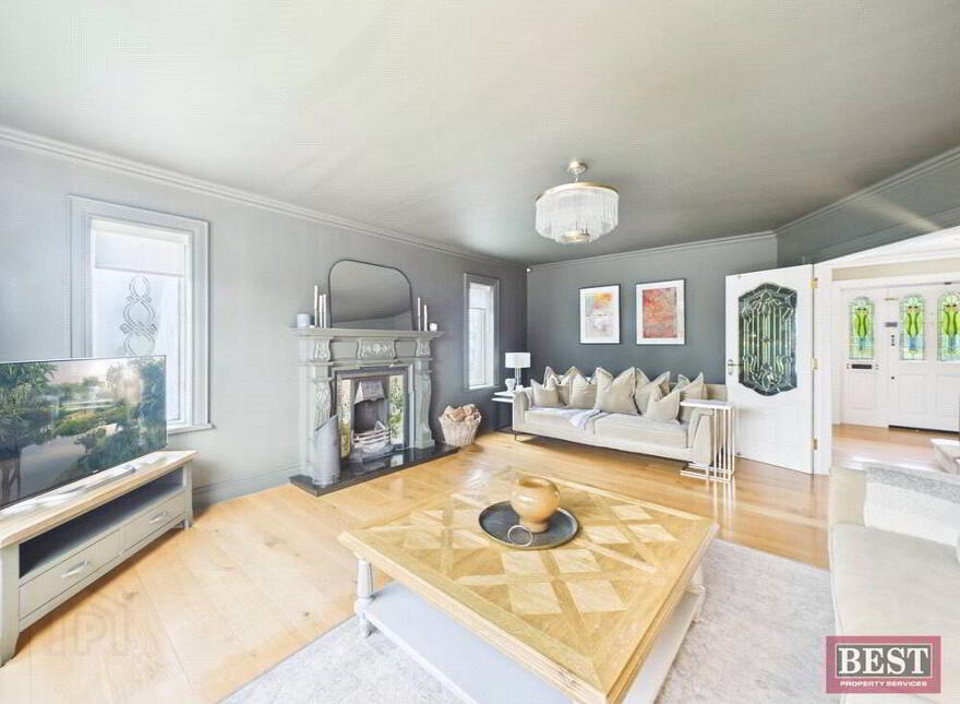 54 Hollywood Grove, Newry, BT34 1BN