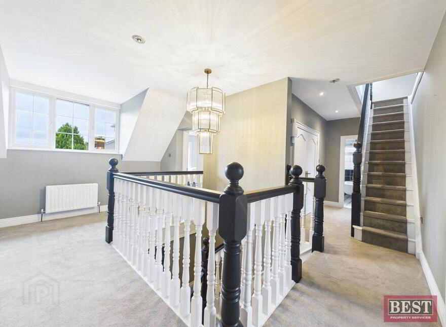 54 Hollywood Grove, Newry, BT34 1BN