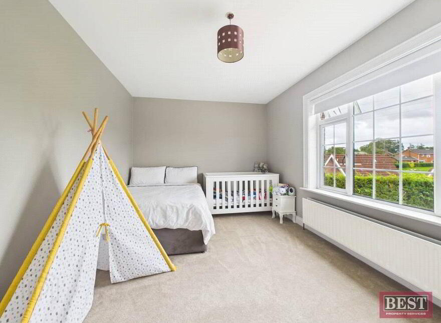 54 Hollywood Grove, Newry, BT34 1BN