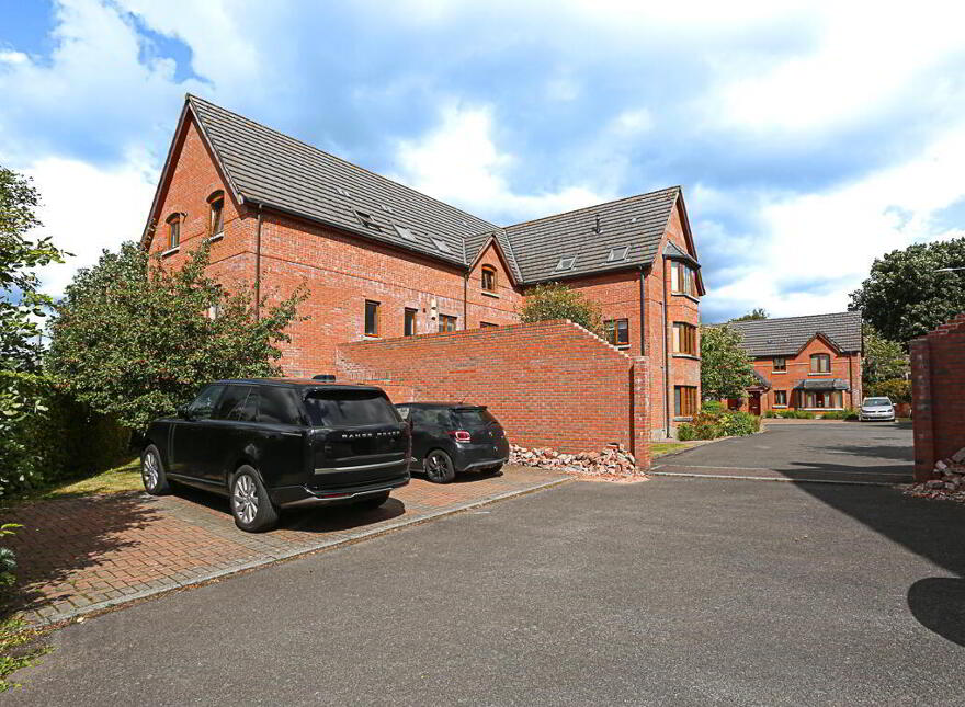 28 Bailey Manor, Dundonald, Belfast, BT16 2NZ