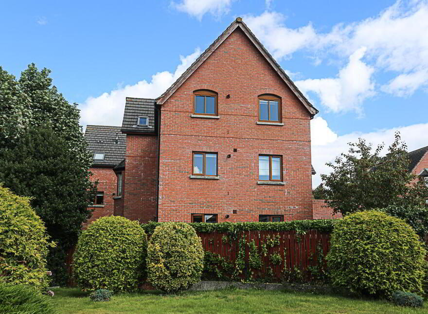 28 Bailey Manor, Dundonald, Belfast, BT16 2NZ