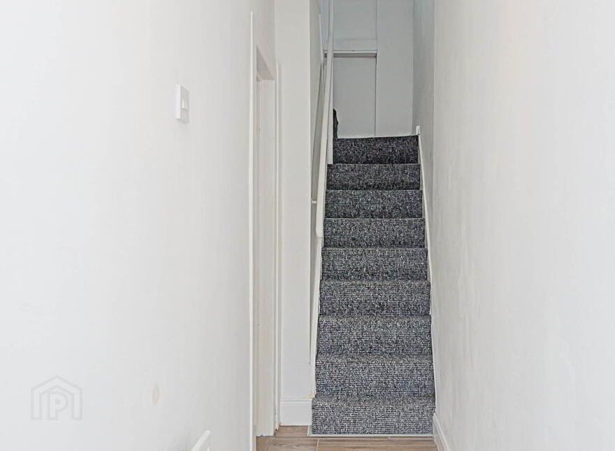 4 Ardenvohr Street, Woodstock, Belfast, BT6 8NA