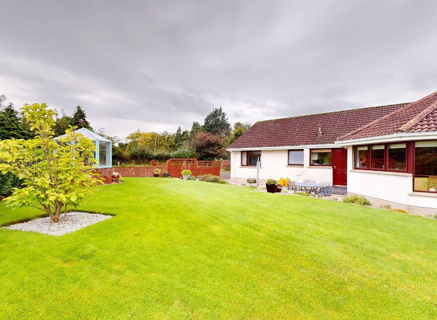 6 Gortgarn Road, Limavady, BT49 0QW