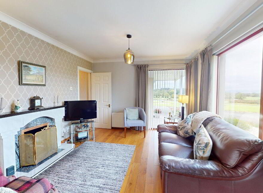6 Gortgarn Road, Limavady, BT49 0QW