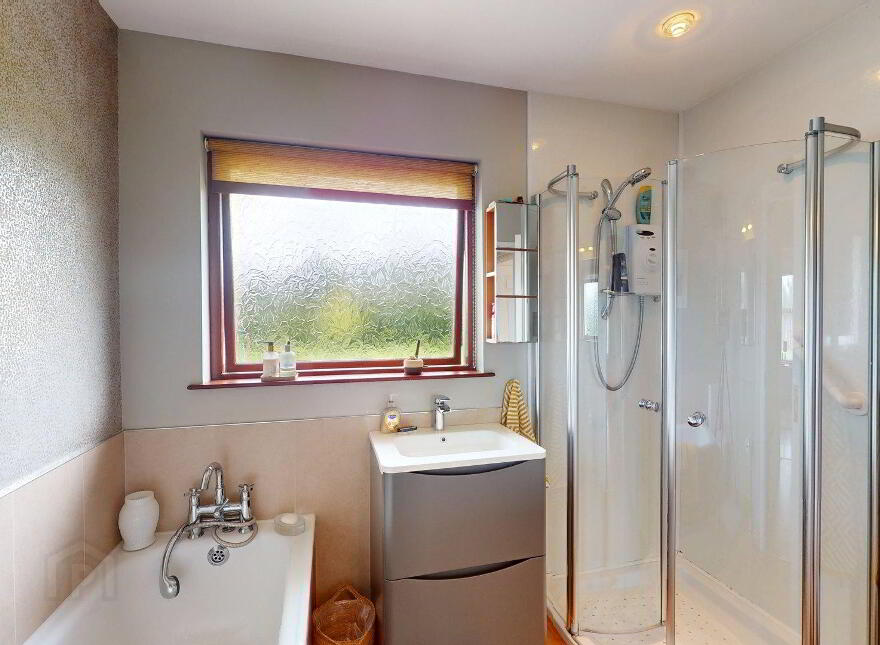 6 Gortgarn Road, Limavady, BT49 0QW