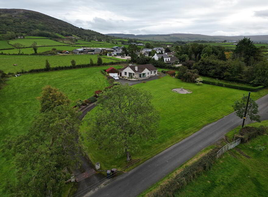 6 Gortgarn Road, Limavady, BT49 0QW photo