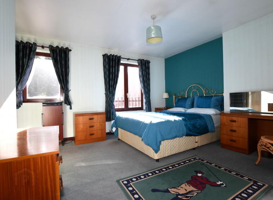 1 Harwich Mews, Hillsborough, BT26 6RH