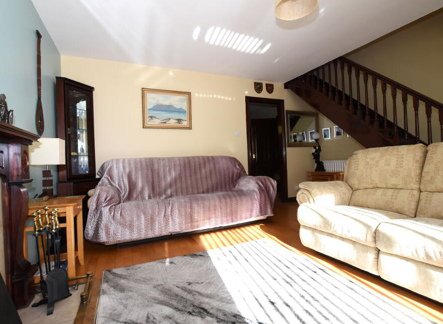 1 Harwich Mews, Hillsborough, BT26 6RH