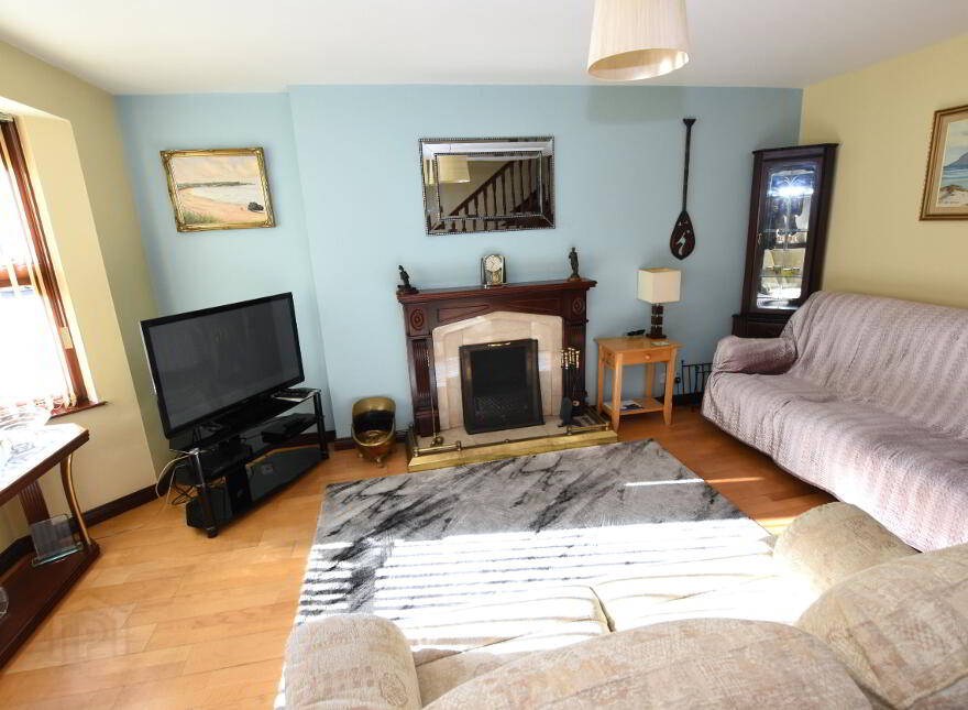 1 Harwich Mews, Hillsborough, BT26 6RH