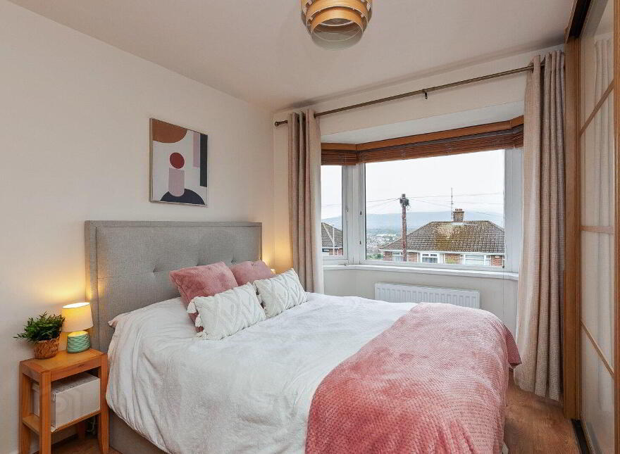 52 Beechgrove Gardens, Belfast, BT6 0NP