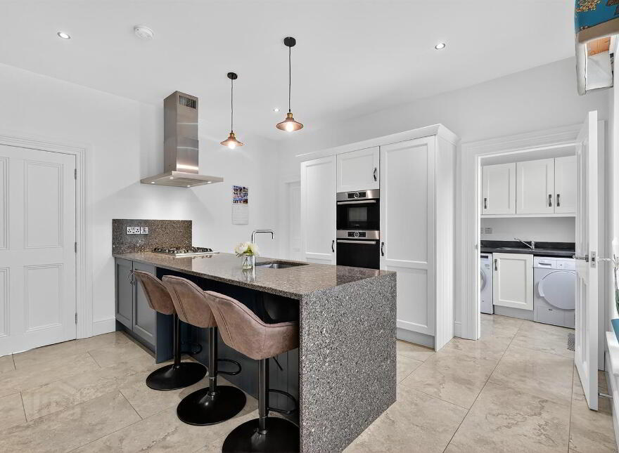 25i Harberton Park, Belfast, BT9 6TW