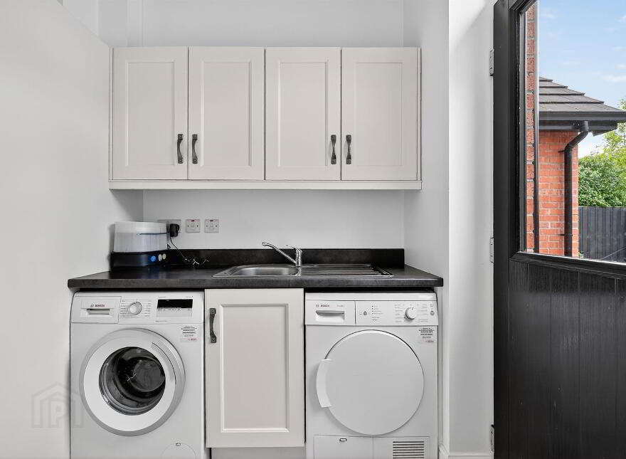25i Harberton Park, Belfast, BT9 6TW