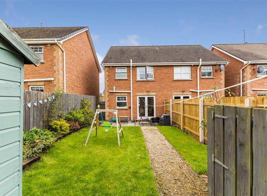 18 Mill Brae, Waringsford, Dromore, BT25 2QJ
