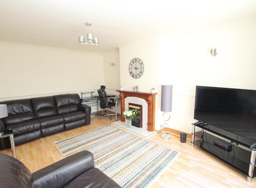 2 Woodford Road, Newtownabbey, BT36 6TS