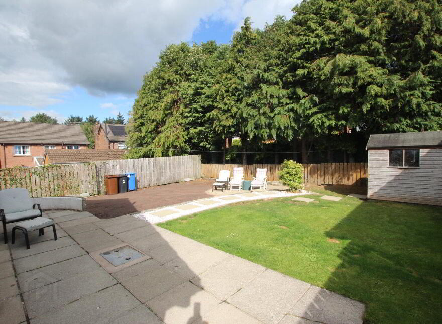 2 Woodford Road, Newtownabbey, BT36 6TS