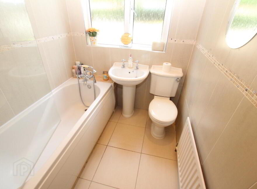 2 Woodford Road, Newtownabbey, BT36 6TS