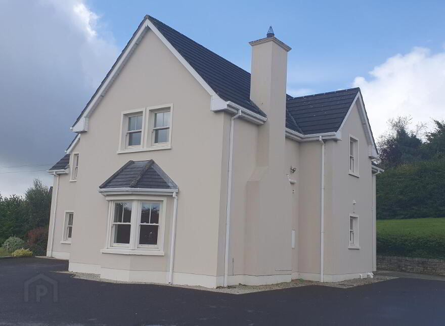 2 Woodvale Court, Letterkenny, F92DA2N