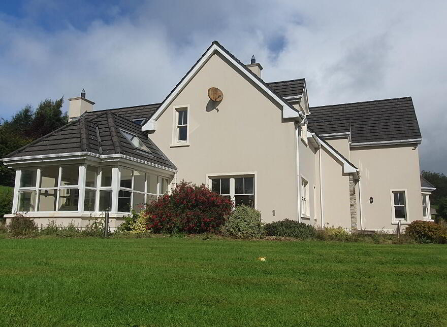 2 Woodvale Court, Letterkenny, F92DA2N