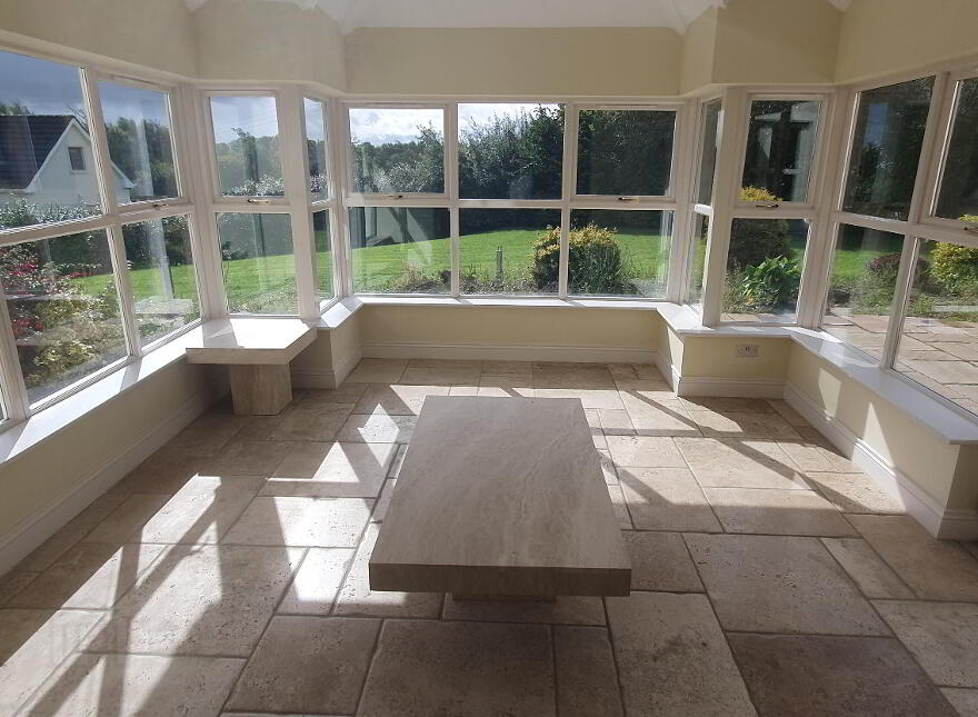 2 Woodvale Court, Letterkenny, F92DA2N
