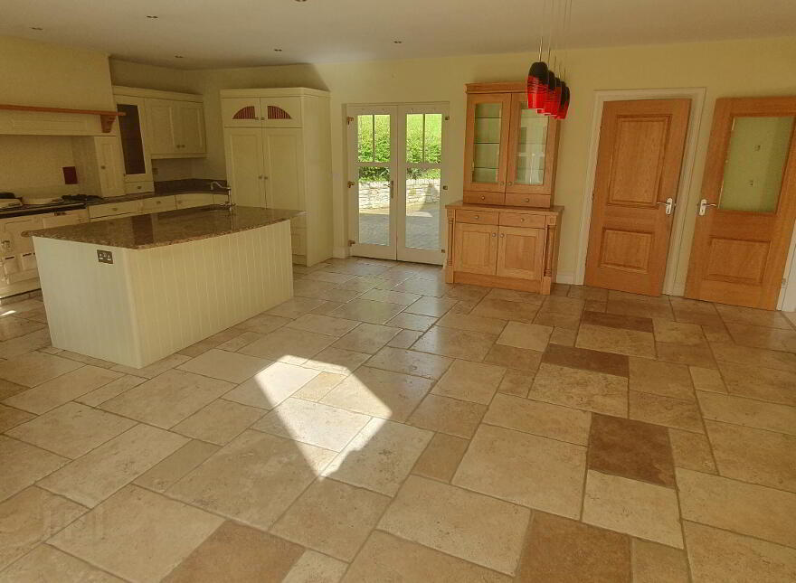 2 Woodvale Court, Letterkenny, F92DA2N