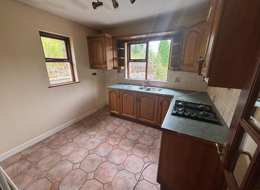 The Heeneys;, Donegal Town, F94XYK6