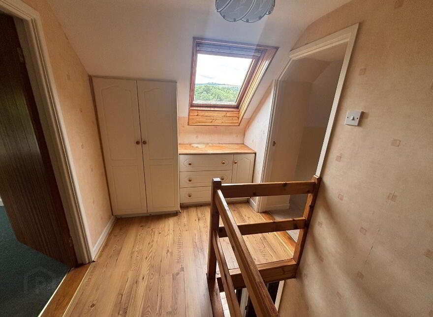 The Heeneys;, Donegal Town, F94XYK6