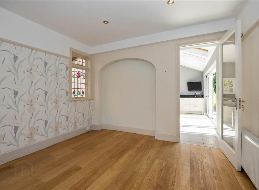 7 Dorchester Park, Belfast, BT9 6RH
