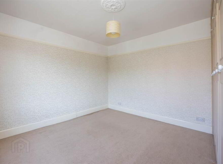 7 Dorchester Park, Belfast, BT9 6RH