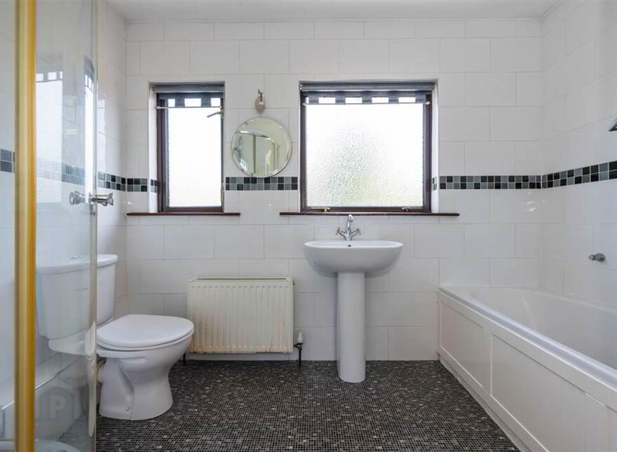 7 Dorchester Park, Belfast, BT9 6RH