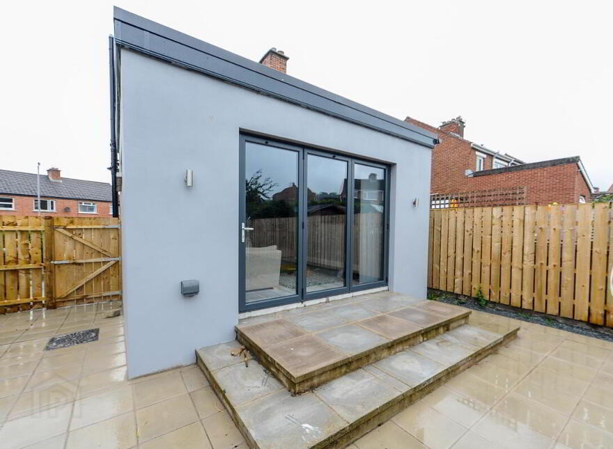 5 Hillburn Park, Belfast, BT6 9PF