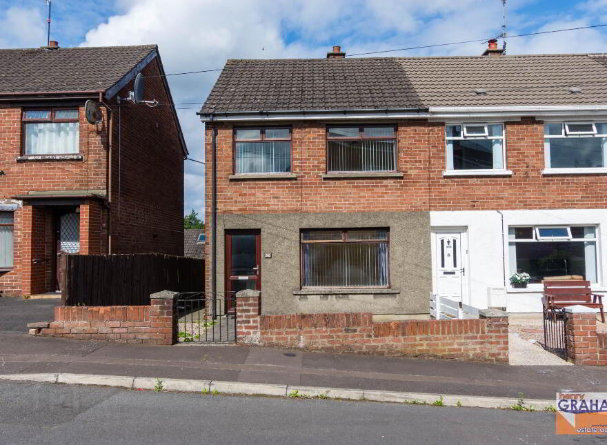 36 Brookvale Rise, Lisburn, BT28 1DE photo
