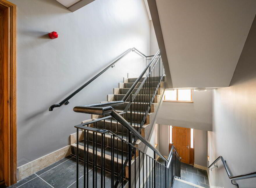 Apt 3, 699 Antrim Road, Belfast, BT15 4EH