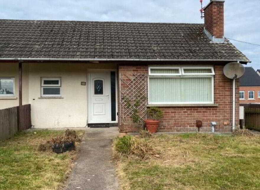 16 The Willows, Lurgan, BT66 8ES photo
