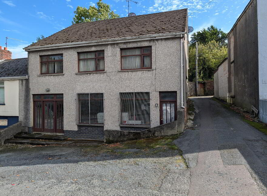 6-8 Main Street, Castlewellan, BT31 9DG photo