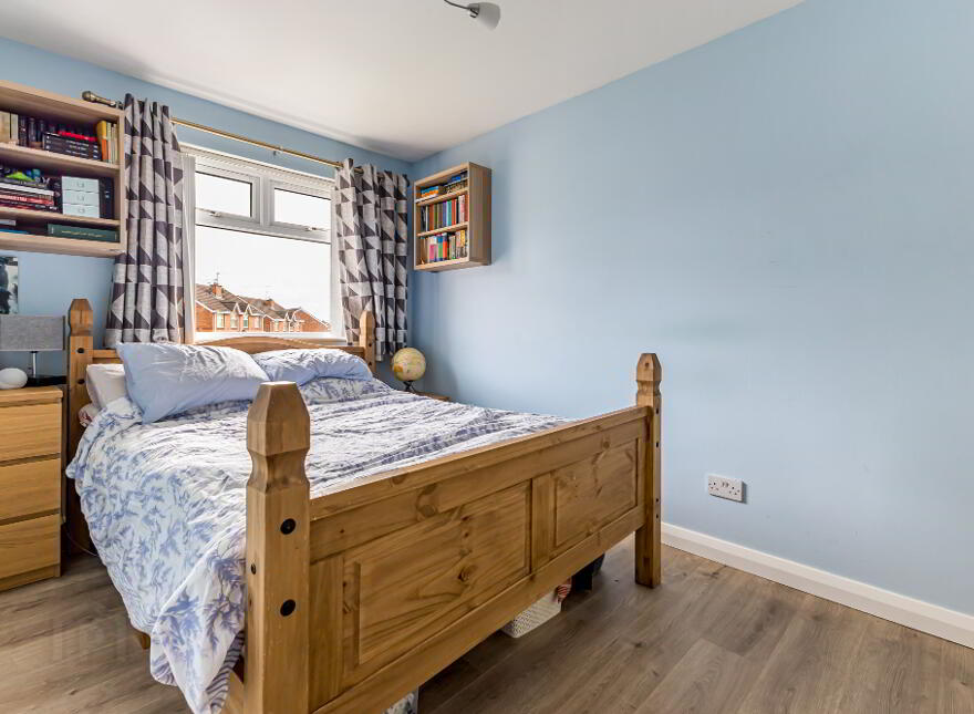 141 Glenwood Court, Lisburn, BT28 3WD