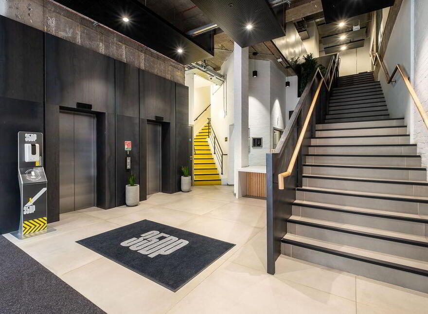 35 DP, 2nd Floor, Donegall Place, Belfast, BT1 5AD