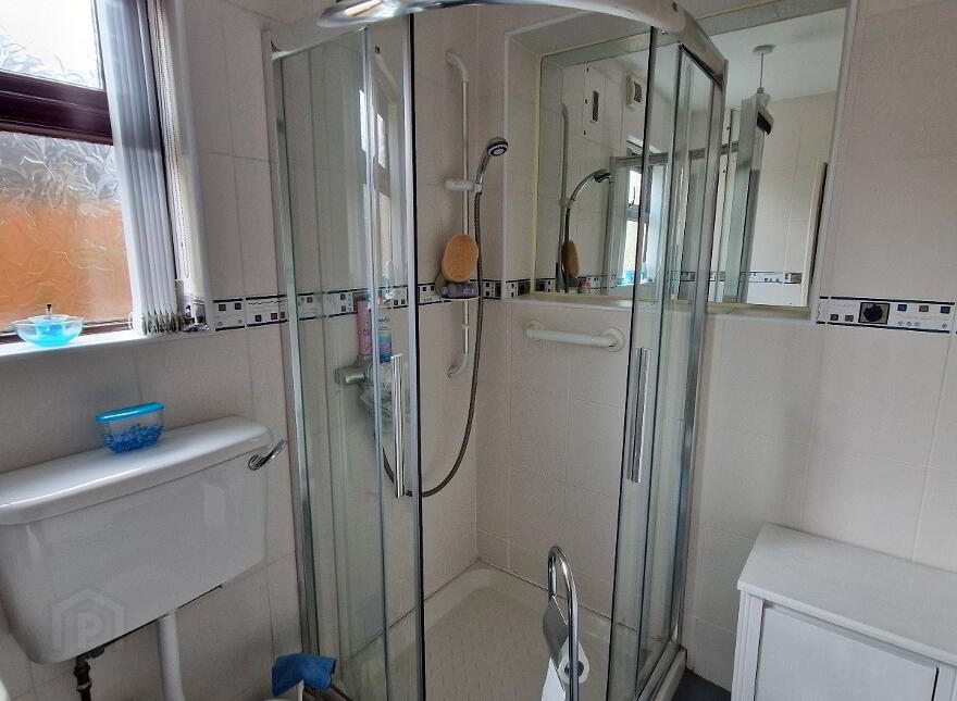12 McGinn Park, High Street, Bessbrook, Newry, BT35 7EB