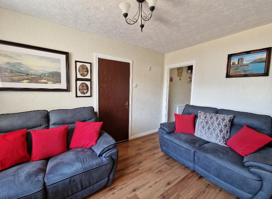 12 McGinn Park, High Street, Bessbrook, Newry, BT35 7EB