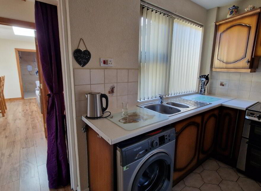 12 McGinn Park, High Street, Bessbrook, Newry, BT35 7EB
